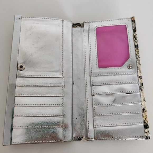 Depeche Mode Women's Snakeskin metallic wallet with link satin lining Elegant - Picture 3 of 5